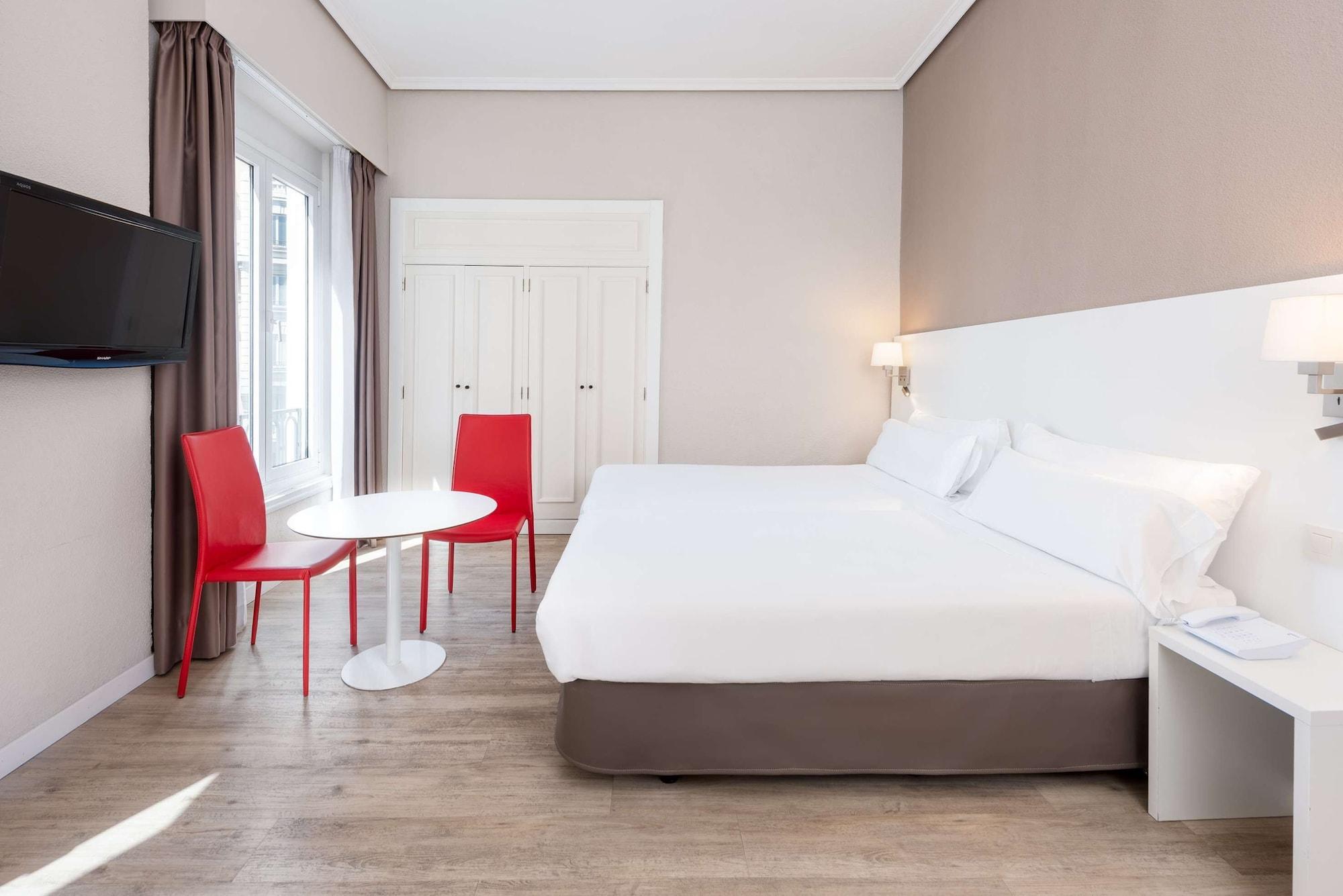 Hotel Madrid Gran Via 25, Affiliated By Melia Zewnętrze zdjęcie