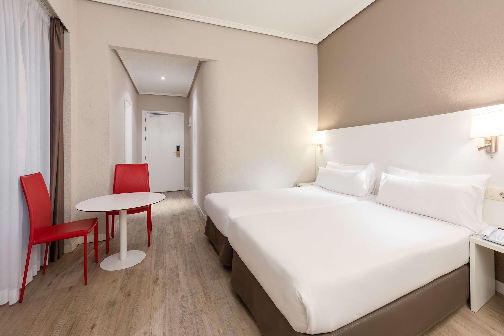 Hotel Madrid Gran Via 25, Affiliated By Melia Zewnętrze zdjęcie