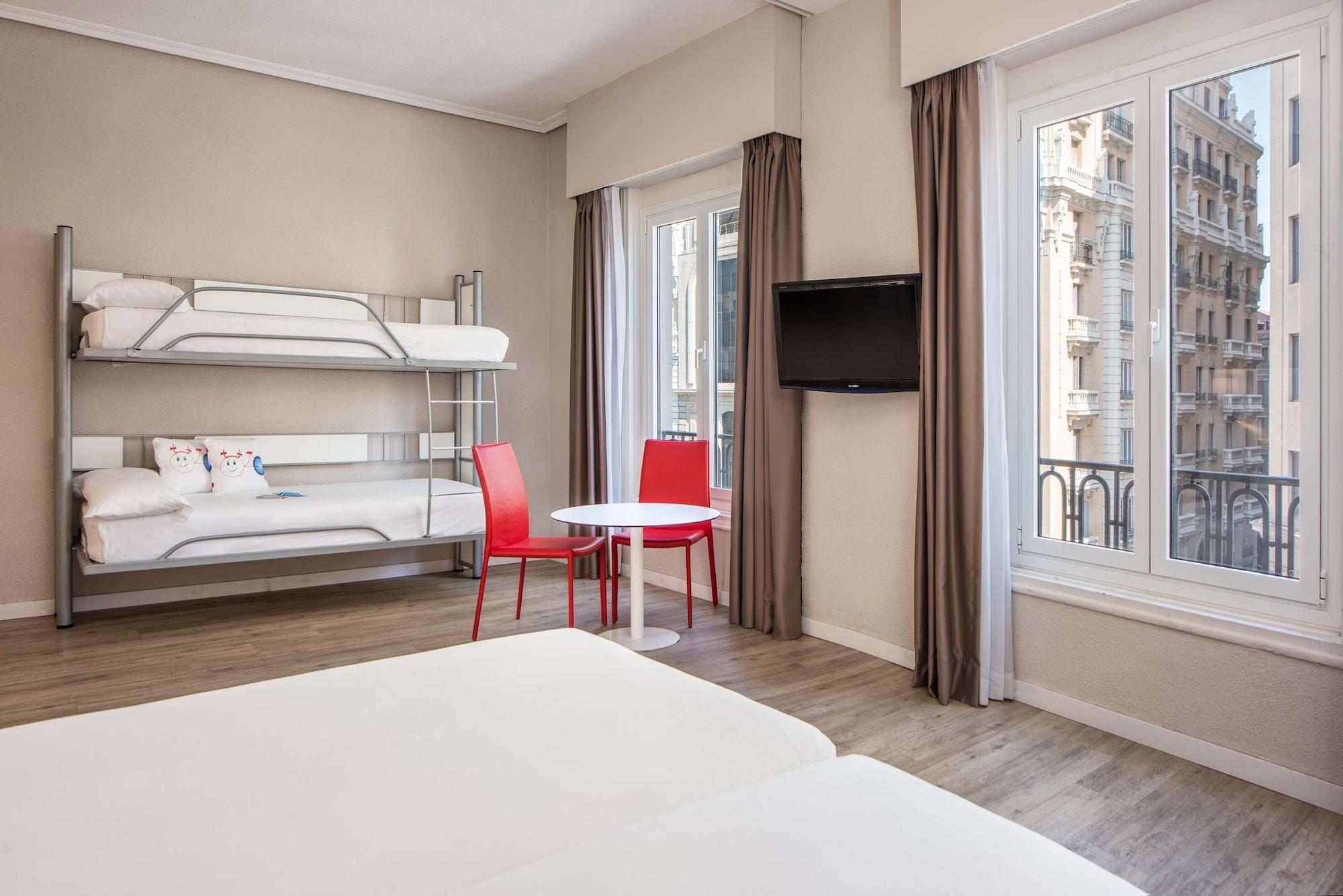 Hotel Madrid Gran Via 25, Affiliated By Melia Zewnętrze zdjęcie