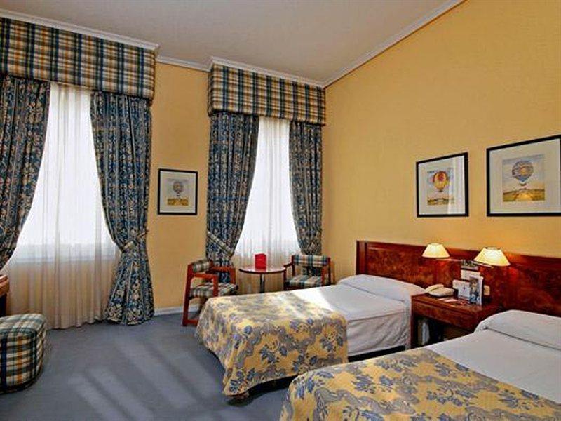 Hotel Madrid Gran Via 25, Affiliated By Melia Zewnętrze zdjęcie